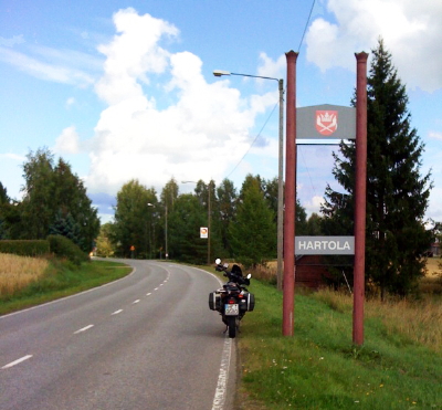foto Motorrad vor Ortsschild